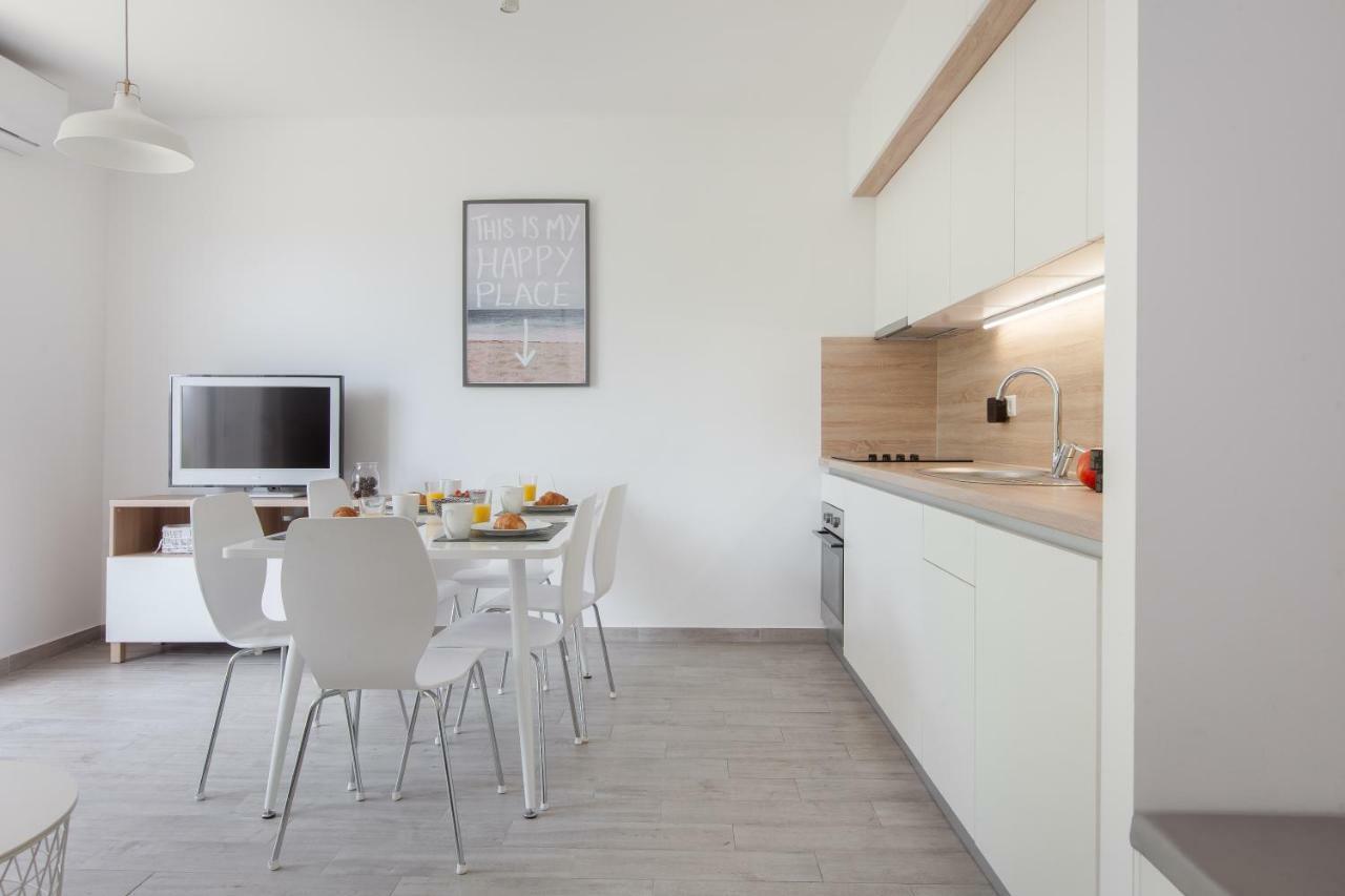 Apartments Coast 27 ポドゥゴラ エクステリア 写真